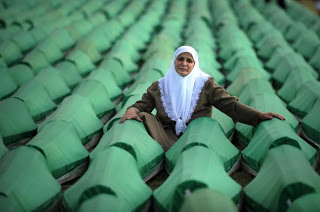 محكمة تتهم الحكومة الهولنديّة بمقتل اكثر من 300 مسلم بوسني خلال الحرب في البوسنة