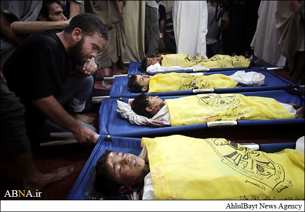 فٹبال کھیلتے ہوئے ۴ فلسطینی بچوں کی دردناک شہادت+ تصاویر
