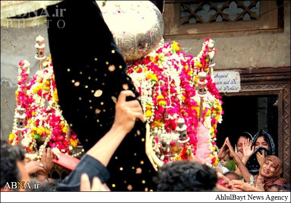 تصویری رپورٹ: حضرت علی(ع) کا یوم شہادت  کراچی میں عقیدت و احترام کے ساتھ منایا گيا