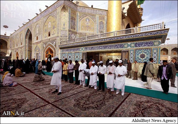 In Photos: Sunni Muslims Pray at Imam Ali (AS) Holy Shrine