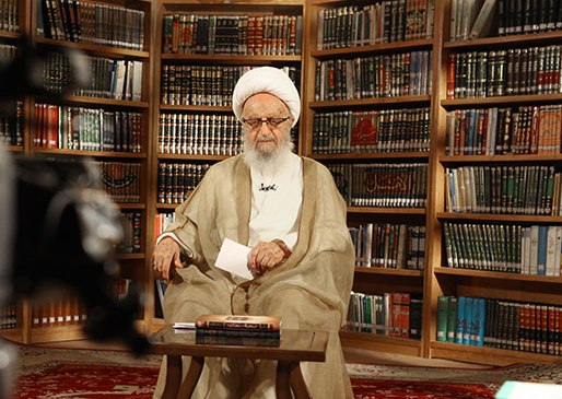  Ayatollah Makarem-Shirazi discusses the sin of creating and spreading rumours 