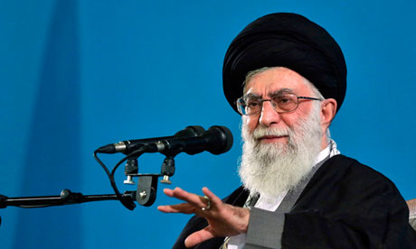 Ayatolá Jamenei: “El Mundo Islámico Debería Armar a los Palestinos”