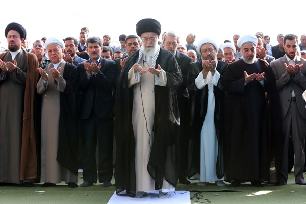 Ayatollah Khamenei's Sermons at Eid ul-Fitr Prayers 