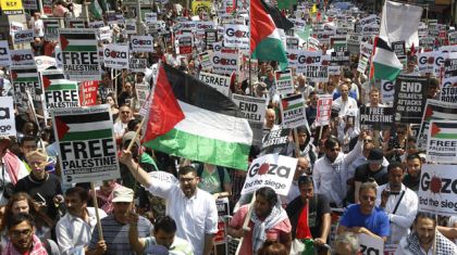 Massive marche à Londres condamnant les atrocités israéliennes