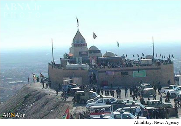داعش نے حضرت زینب(ع) سے منسوب زیارتگاہ کو مسمار کر دیا