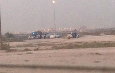 الامن البحريني يمنع المصلين من اداء صلاة في موقع مسجد البربغي المهدم