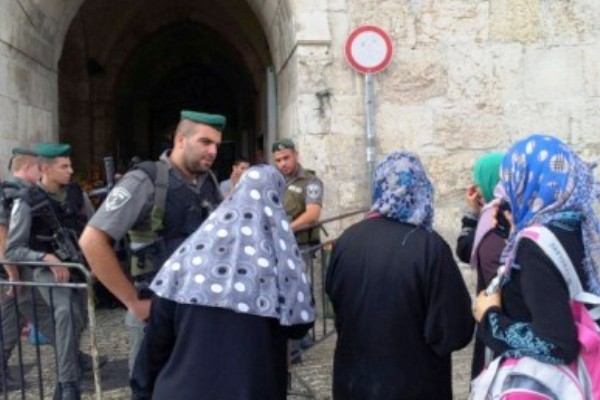 شرطة الاحتلال الإسرائيلي تفرض إجراءات مشددة على دخول المصلين إلى المسجد الأقصى