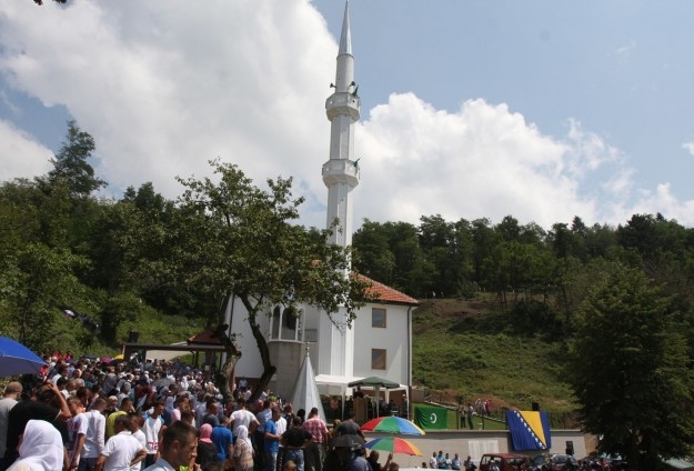 Zerstörte Moschee eröffnet in Bosnien 