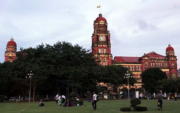 ရန္ကုန္ၿမိဳ႕တြင္းရွိ ေရွးေဟာင္း အေဆာက္အအံုမ်ားတြင္ ေနထိုင္ၾကသူမ်ား စာရင္း ေကာက္မည္