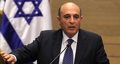 Mofaz: “En la Operación Roca Sólida solo Destacó el éxito de la Resistencia Palestina”