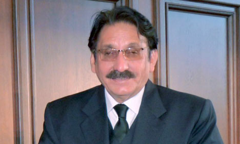 سابق چیف جسٹس نے عمران کےالزام لغوقراردیدیے