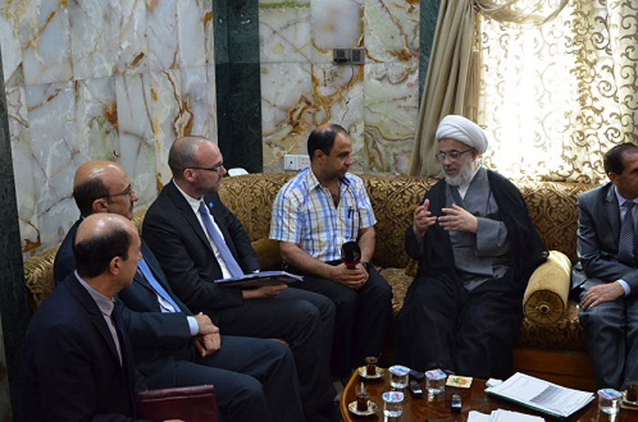 Karbala Imam Meets with Colins Makins, UNICEF Children Ambassador to Iraq 