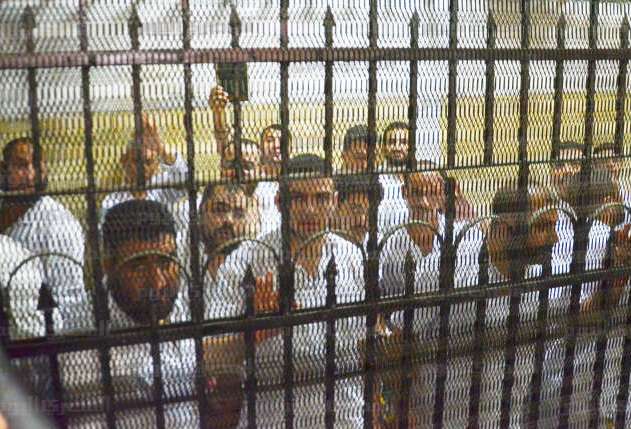 تأجيل محاكمة 71 شخصا من أنصار "الاخوان المسلمين" الى أيلول
