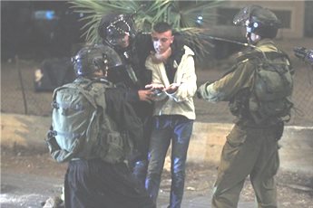 Israeli occupied forces arrest 57 Palestinians in East Jerusalem