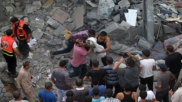 اسرائيل تلاحق منتقدو الحرب على غزة وتهددهم بطردهم من وظائفهم