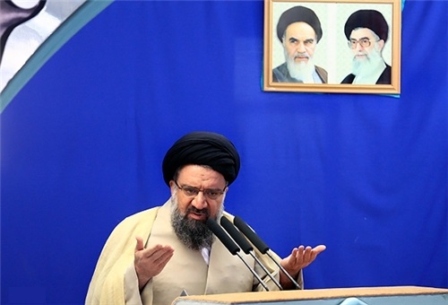 Tehran's Friday Prayers Leader Stresses Futile Nature of Holding Political Talks with US     