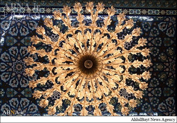 In Photos: Chandeliers of Imam Hussain (AS) Holy Shrine 