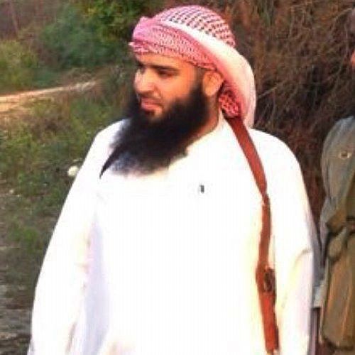 اعتقال رجل دين في مطار الكويت مشتبه بانه يمول جماعات تكفيرية 