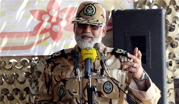 Iranian Commander: Our Fingers Ready to Pull Trigger to Kill Any Threat