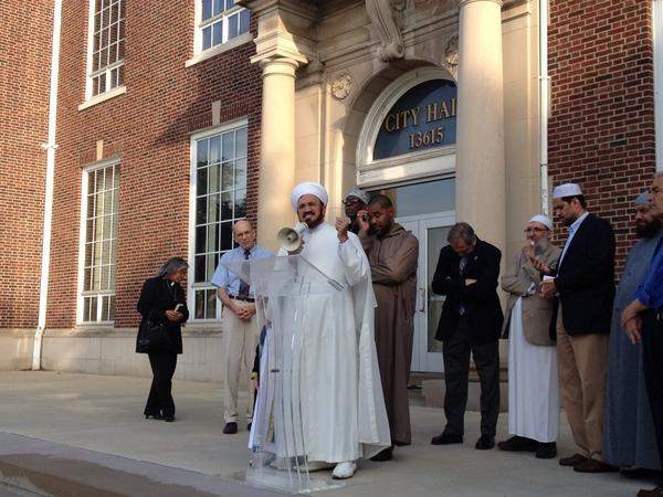 Metro Detroit Shia, Sunni Muslim leaders denounce ISIS as 'crazy criminals'