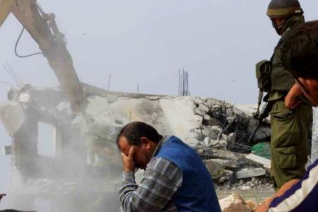 “El Régimen Israelí ha Destruído más de 377 Viviendas Palestinas en Cisjordania este  Año”