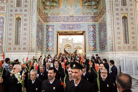 15 thousand Servants covered Fulad (Steel) Window of Razavi Holy Shirne with Flowers