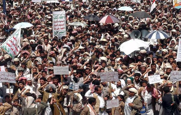 حركة أنصار الله: أن ما يجري في اليمن ثورة شعبية سلمية ضد حكومة فساد