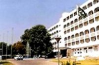 حکومت پاکستان کاغیرملکی سفارتخانے بند کرنے کا فیصلہ