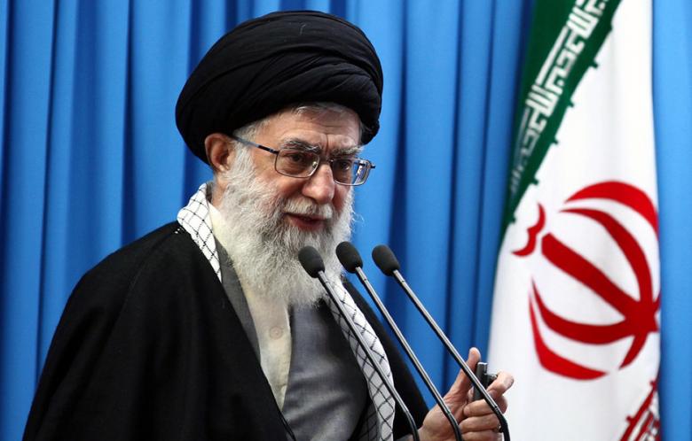Supreme Leader calls for campaign against conspiracy to divide Muslims