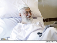 تصویریں؛ رہبر انقلاب سرجری کے ایک دن بعد
