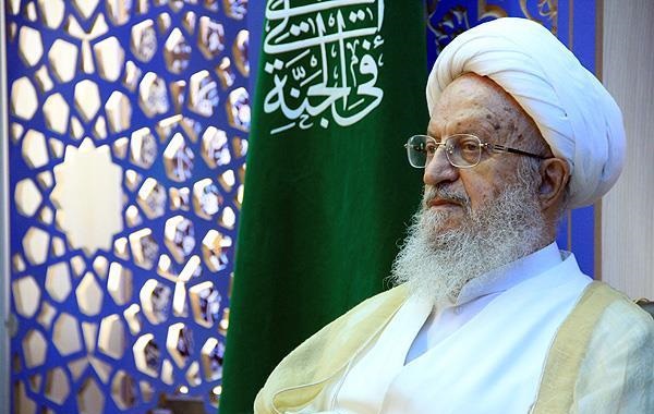 Grand Ayatollah Makarem: “Seminary needs scholars who can promote Islam with modern methods” 
