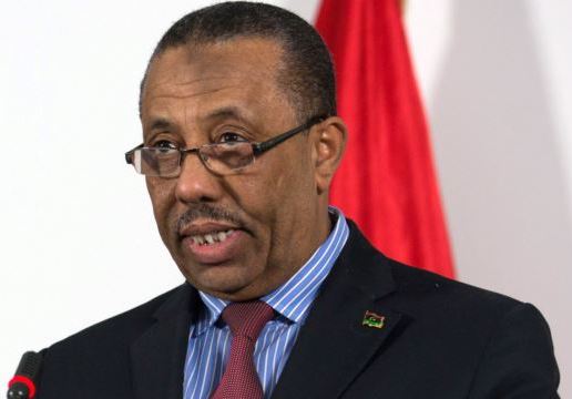 الامارات تعتقل 30 ليبيا ورئيس وزراء الليبي يقول انهم سبعة فقط