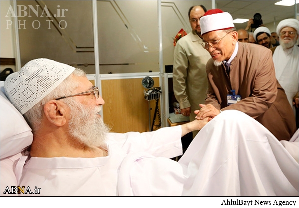 Rahbar Dijenguk Ulama Besar dari Berbagai Negara