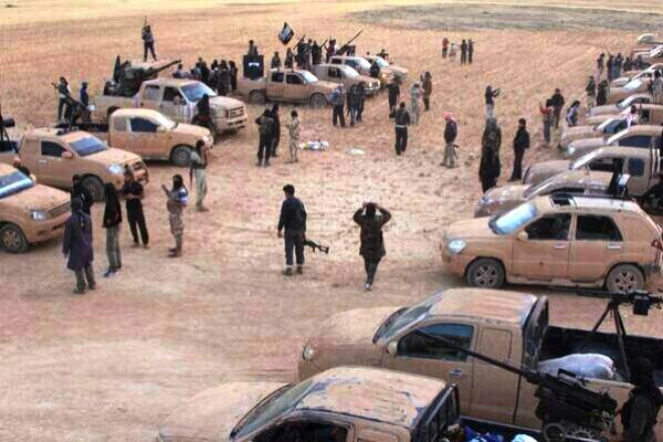 الاستخبارات الأمريكية: تنظيم  "داعش" الإرهابي يضم نحو 30 ألف مقاتل