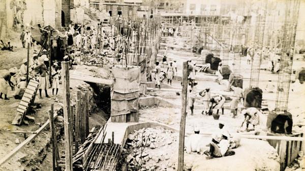 Rare Photo Archive of Prophet's (PBUH) Mosque to Go on Auction