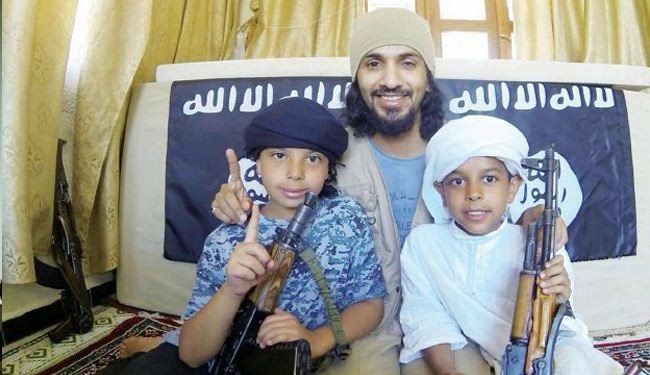 زوجة «الشايق»: أتمنى أن يكون خبر مقتله بالعراق «حقيقة»!