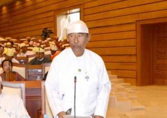 ၀န္ႀကီးဌာနေတြက ကတိပ်က္တဲ့ လုပ္ငန္းေပါင္း ၅၀၀ ေက်ာ္ရွိ (ဦးသန္းျမင့္)