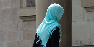 Muslimische Schülerin wegen Gesichtsschleier in England der Schule verwiesen