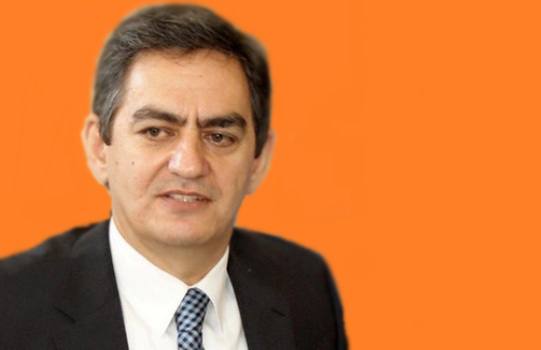 Әли Кәримли: "Инди Илһам Әлијевин дахили вә хариҹи сијасәтинин ифласа уғрадығыны әминликлә демәк олар"