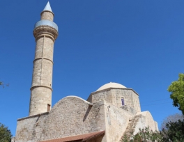 First prayer in South Cyprus mosque in 40 years