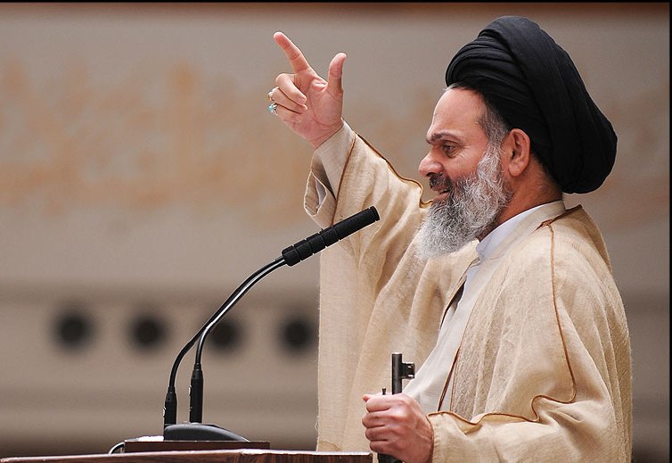 Qom Friday Prayer leader: “Iran and its Leader harbour for the revolutionaries and oppressed people of the world”