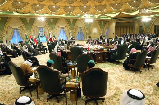 مجلس التعاون الخليجي: لن نقف مكتوفي الأيدي أمام التدخلات الخارجية في اليمن