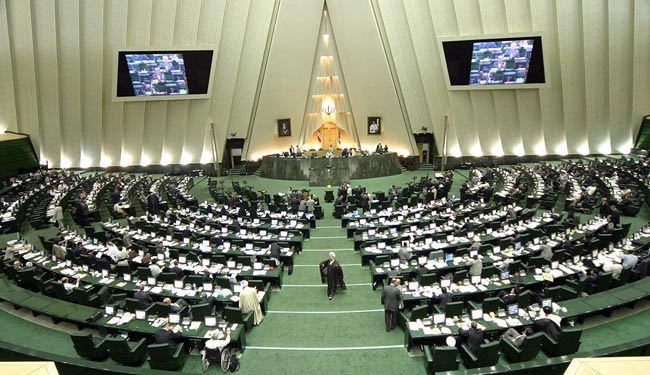 برلماني ايراني: تصريحات كاميرون حول ايران "سخيفة"