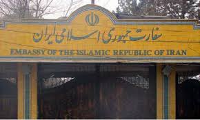 ایرانی سفارتکاروں کی شیخ عیسی قاسم سے ملاقات کی تردید