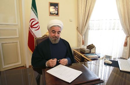 الرئيس الايراني يبعث برقيات تهنئة الى رؤساء الدول الاسلامية بحلول عيد الأضحى المبارك