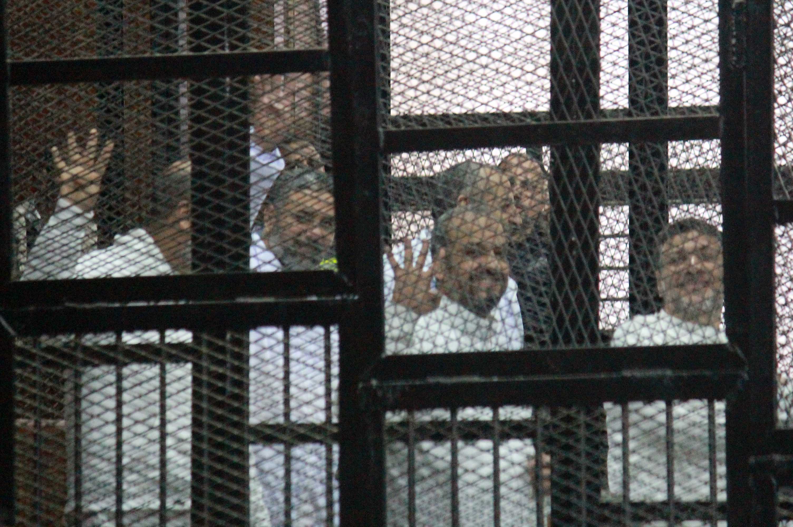 محكمة جنايات تقضي بالسجن 15 سنة على البلتاجي وحجازي ومذيع بقناة الجزيرة