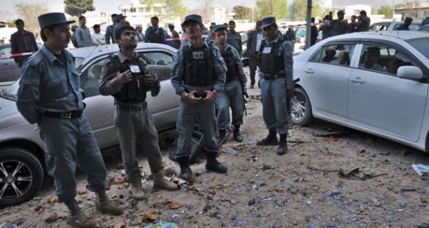 مقتل ستة أمنيين في هجوم لطالبان على مركز للشرطة في كابول