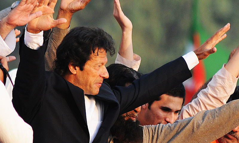 پی ٹی آئی کا دھرنے، جلسے جاری رکھنے کا فیصلہ