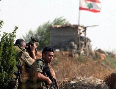 الجيش اللبناني يلقي القبض على 35 سوريا اثر استشهاد جندي في عكار