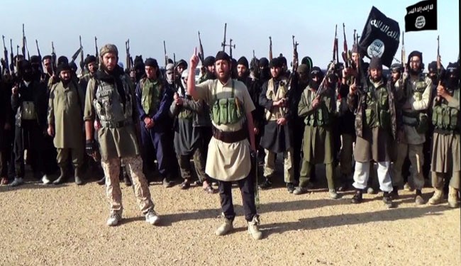 ISIL-Terroristen richten 17-Jährigen hin